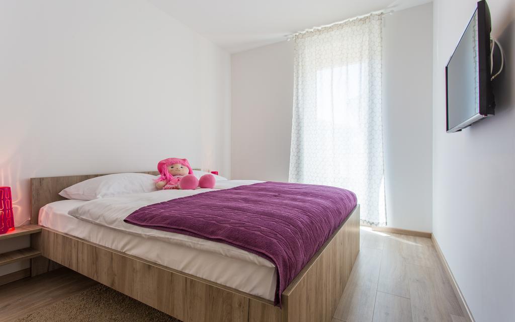 Apartments Viktorija Baška Esterno foto