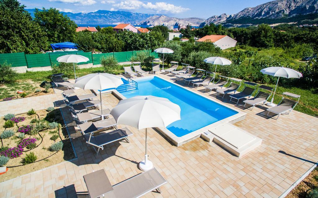 Apartments Viktorija Baška Esterno foto
