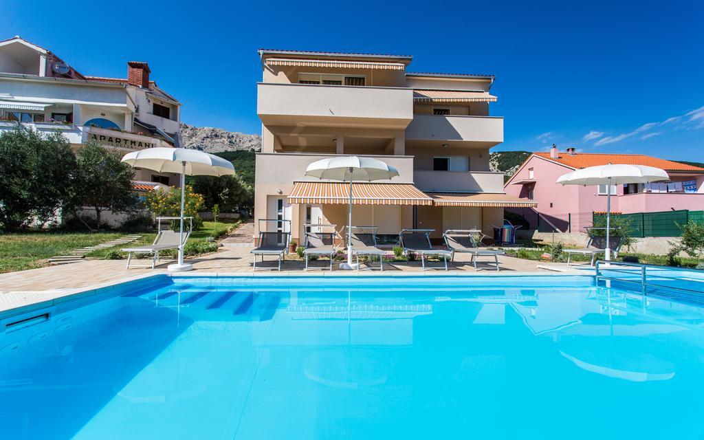 Apartments Viktorija Baška Esterno foto